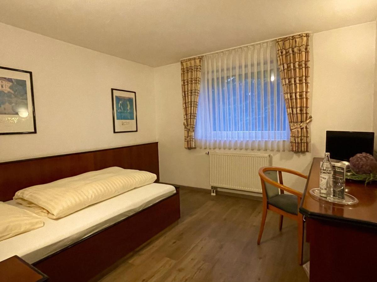 Hotel Haus Hubertus Elsdorf Zewnętrze zdjęcie